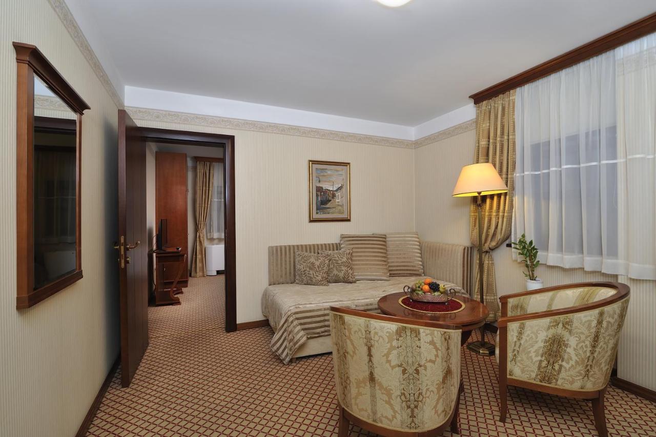 Hotel Zlatnik Beograd Eksteriør billede